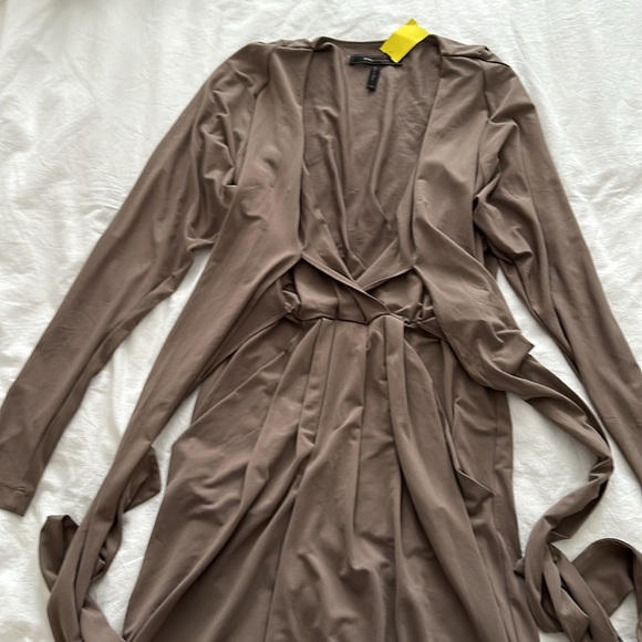 BCBG DRESS - Picture 3 of 4